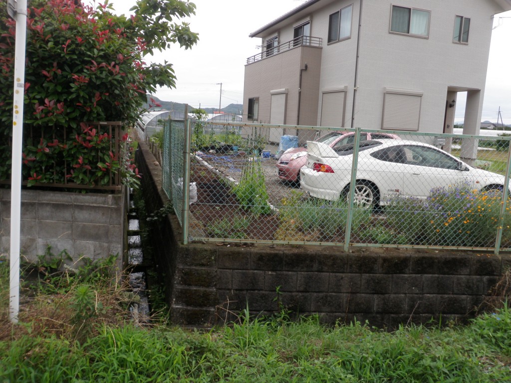 K邸外構工事 フェンス駐車場