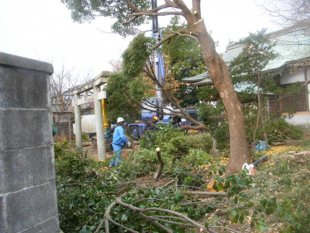 外構工事｜神社樹木伐採